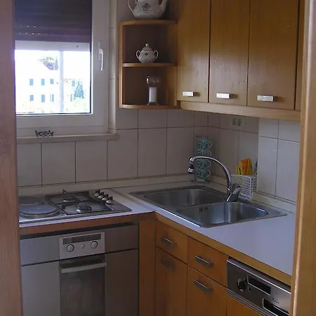 Apartment Near The Beach
